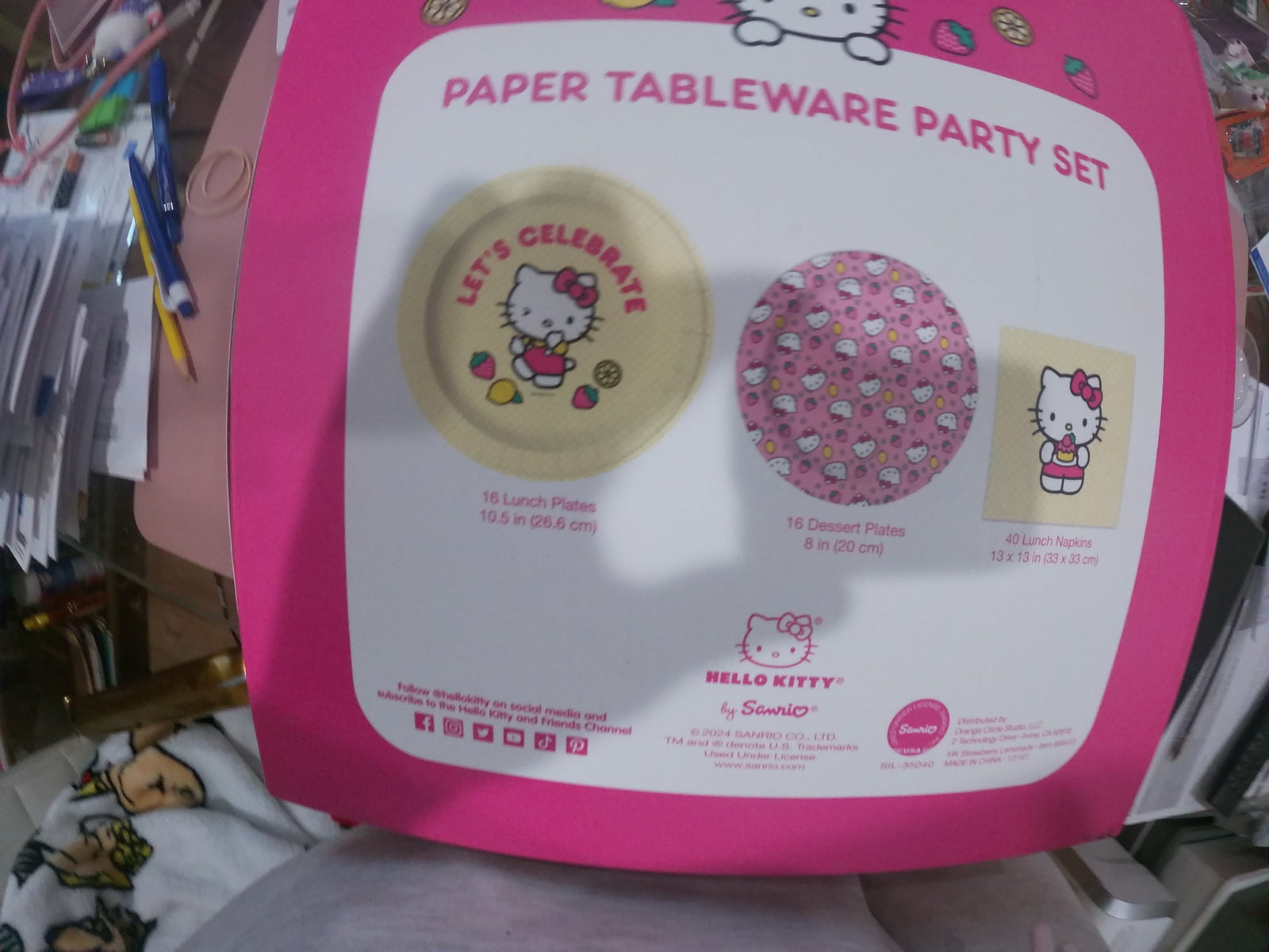 Hello Kitty Paper Tableware Party Set