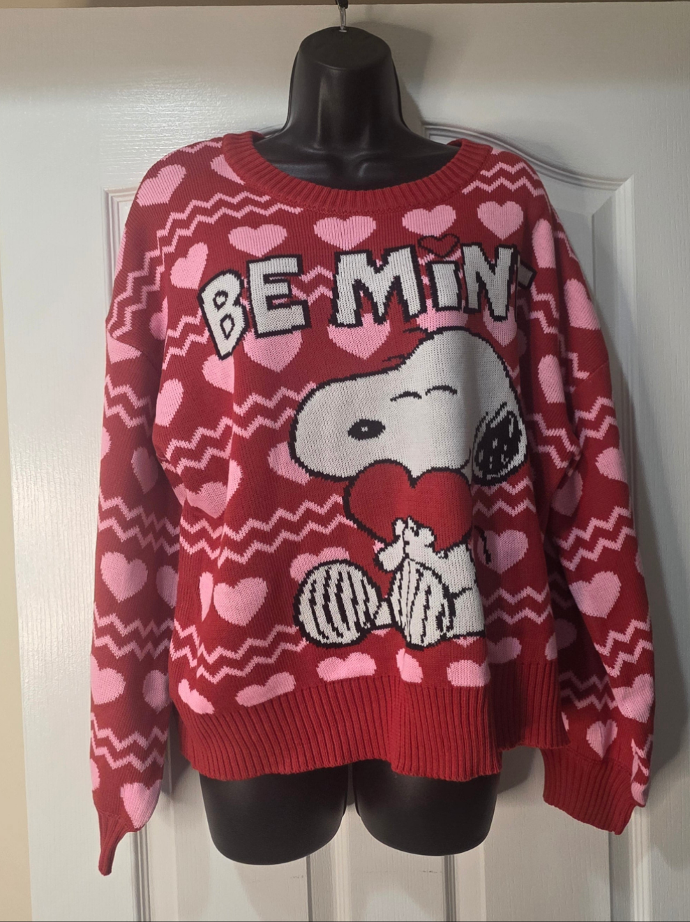 Snoopy "Be Mine" Valentine's Pullover Sweater (Size XL)