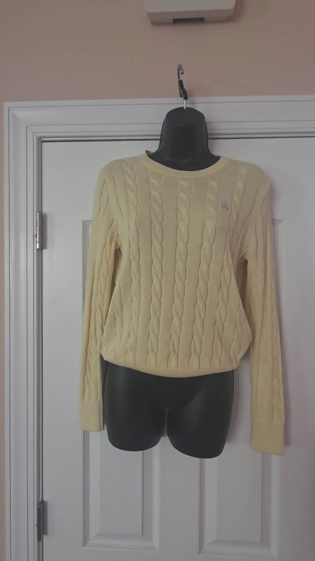 Women’s Canary Cable Knit Cardigan (Size ExtraSmall)