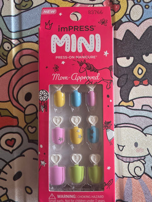 imPRESS Mini Press on Manicure