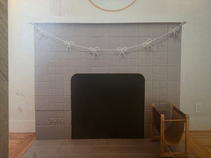 Imitation pearl bow garland (6 foot)
