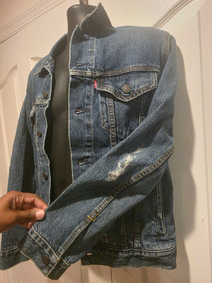 Levi's Original Trucker Ripped Denim Jean Dark Wash Frayed Jacket (Size Small)