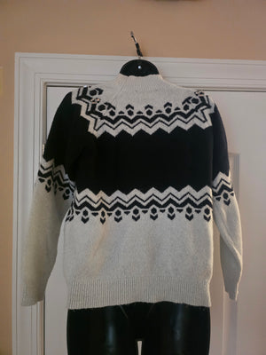 Anne Taylor Jeweled Faire Isle Black & White Sweater (PETITE Extra Small) - Gently Used