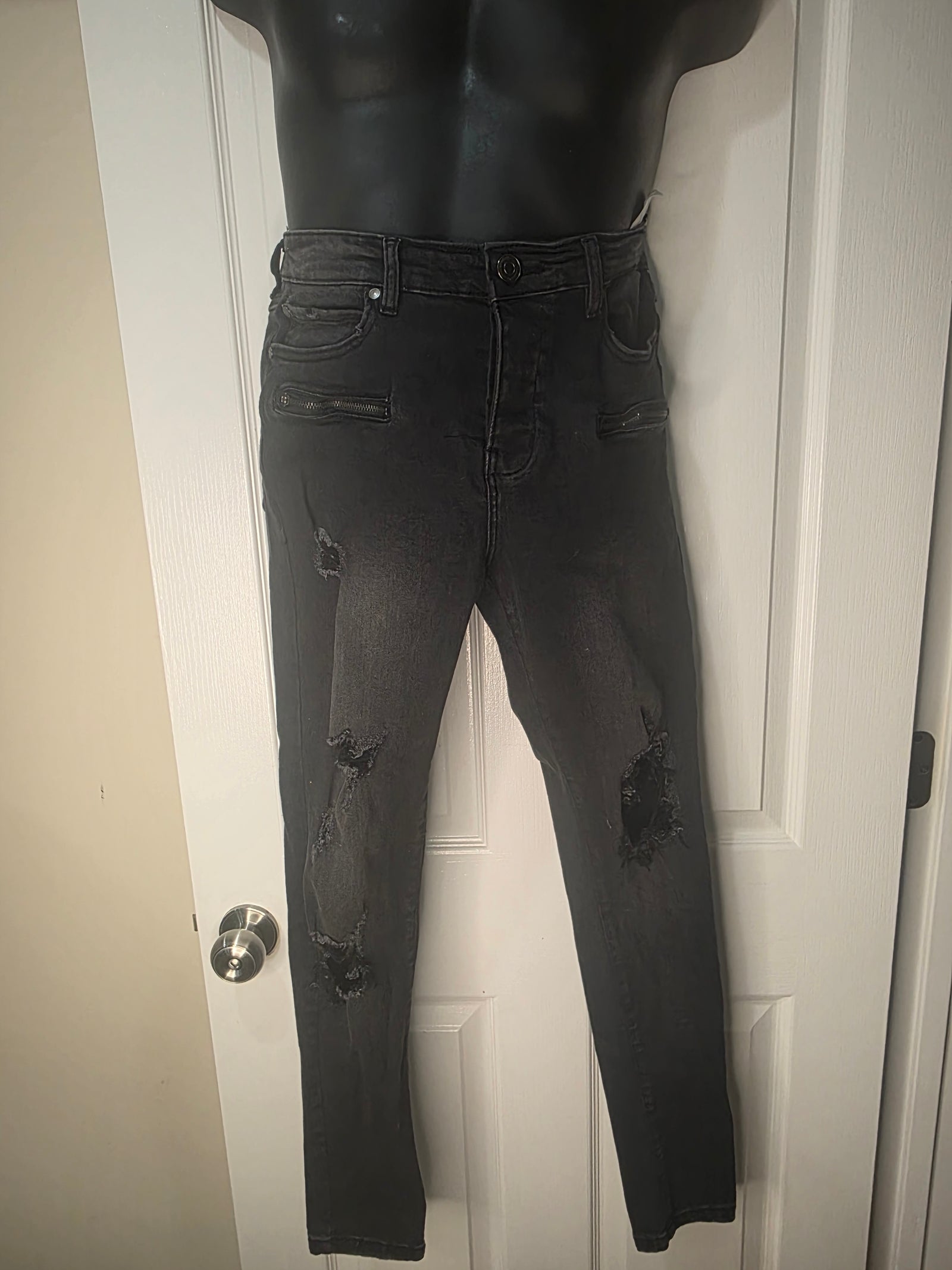 BoohooMAN Super Skinny Blow Out Ripped Knee Jeans (Washed Black 34R)