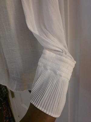Womens Simply Vera Vera Wang Shirred Front Long Sleeve Shirt (Size Small) - Gently Used