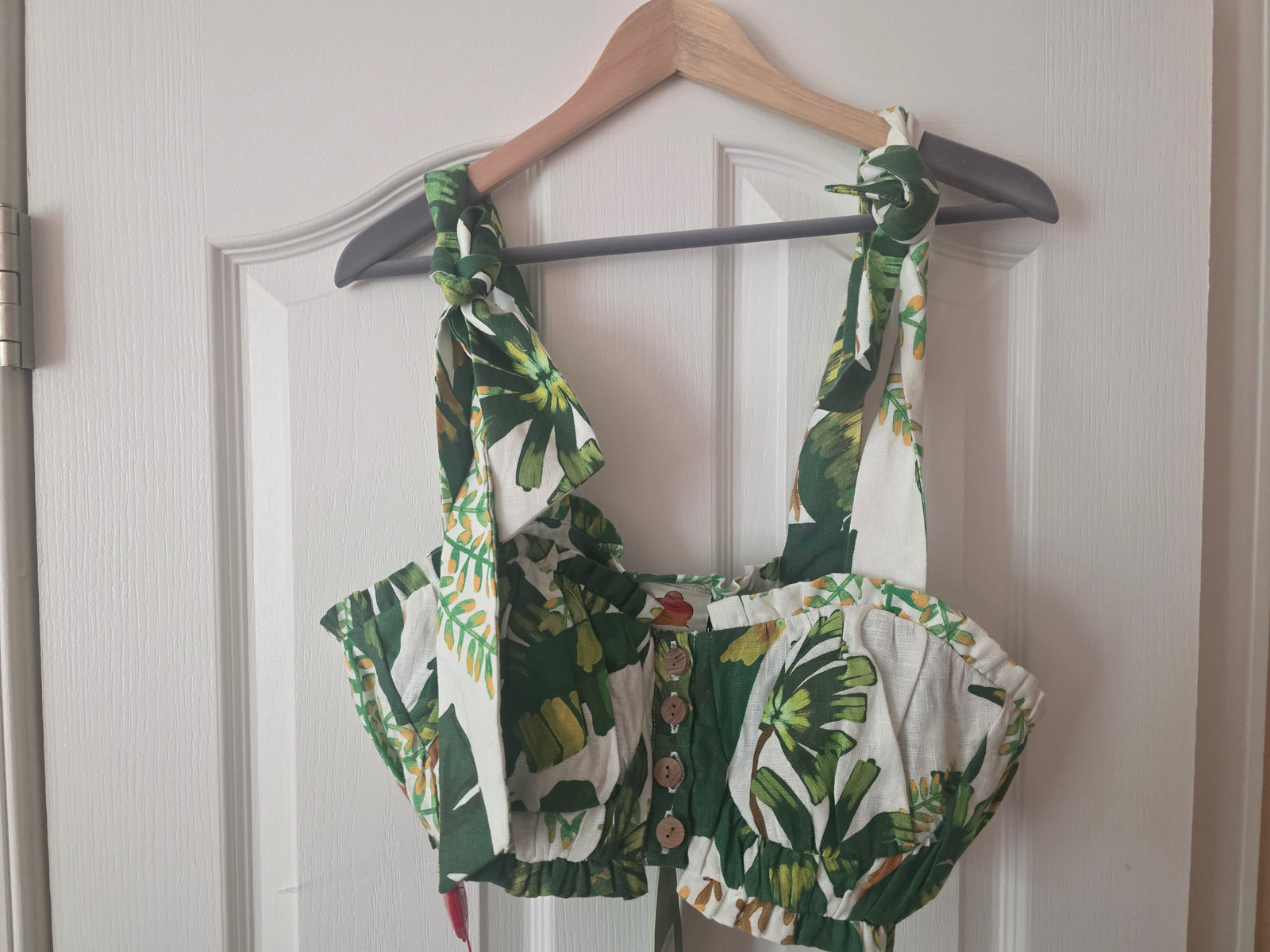 Farm Rio Tropical Forest Off-White Knot Sleeveless Crop Top