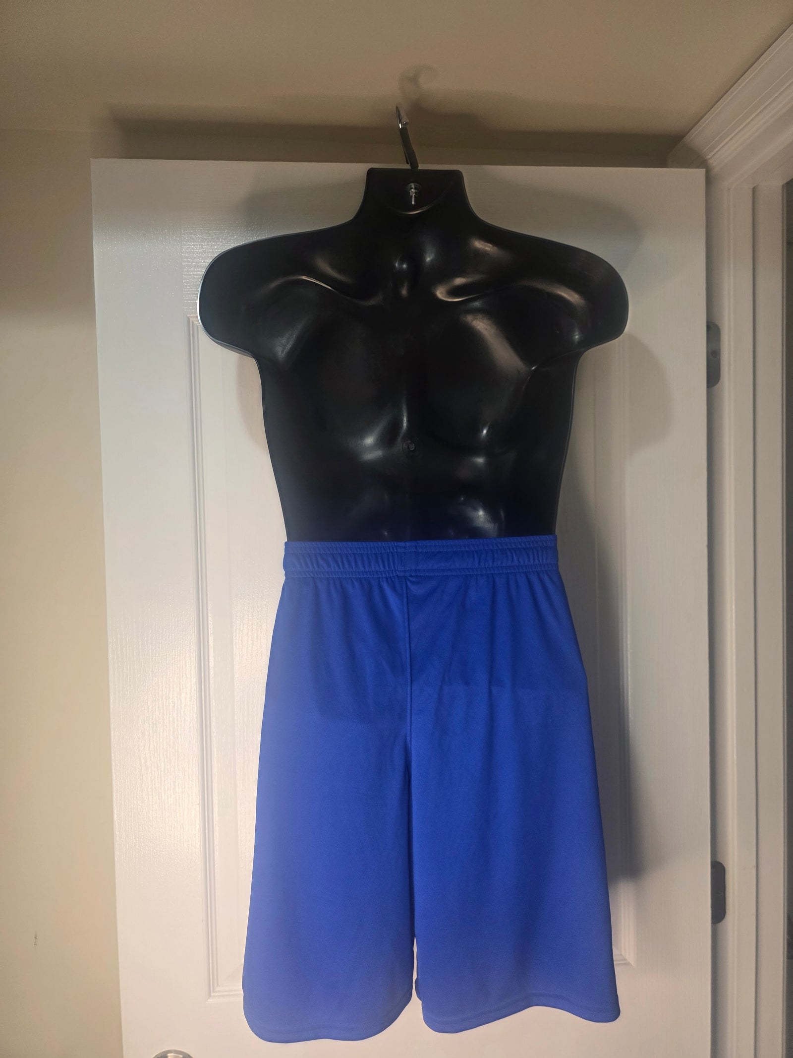 Youth Extra Large Royal Blue Under Armour Athletic Shorts