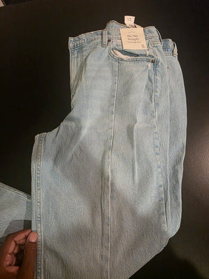 Abercrombie & Fitch 90s Straight Curve Love Ultra High Jeans (Size 16L)