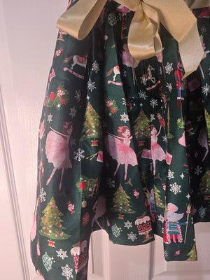 Bonnie Jean Green Christmas Dress (Children's Size 8)