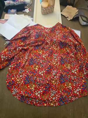 Womens Carolina Belle Floral Red Blouse (1X)