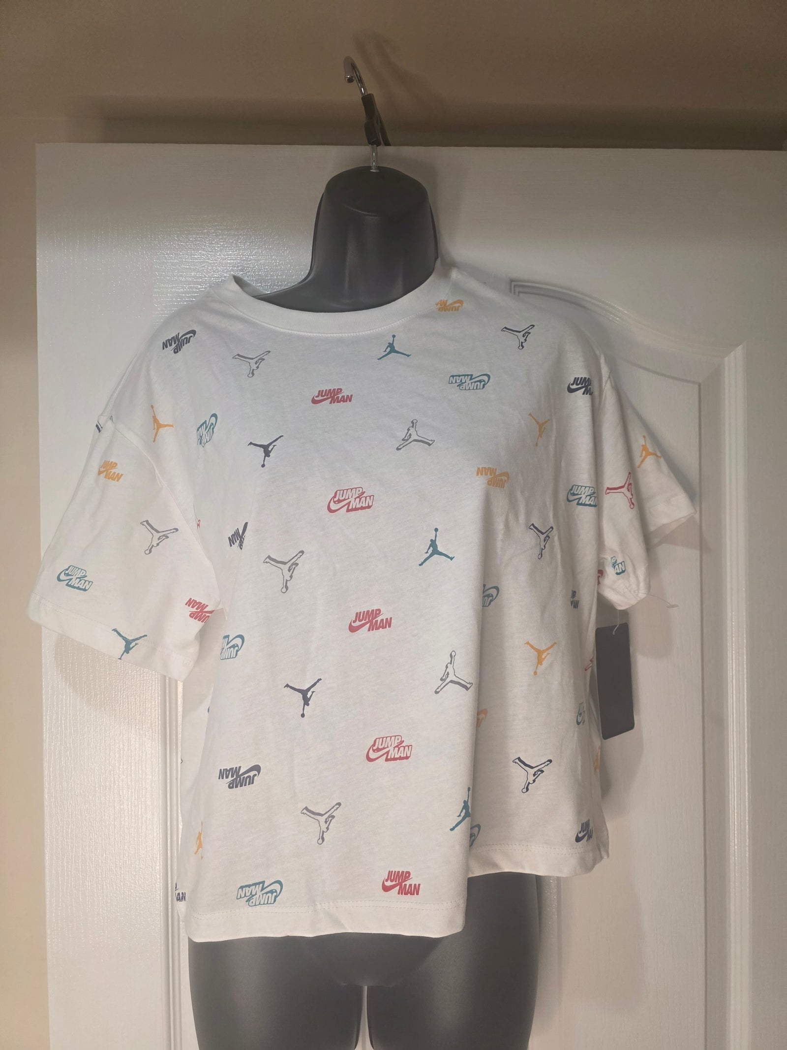 Jordan Girls All Over Print Jumpman Logo Tee - Size XL (Girls)