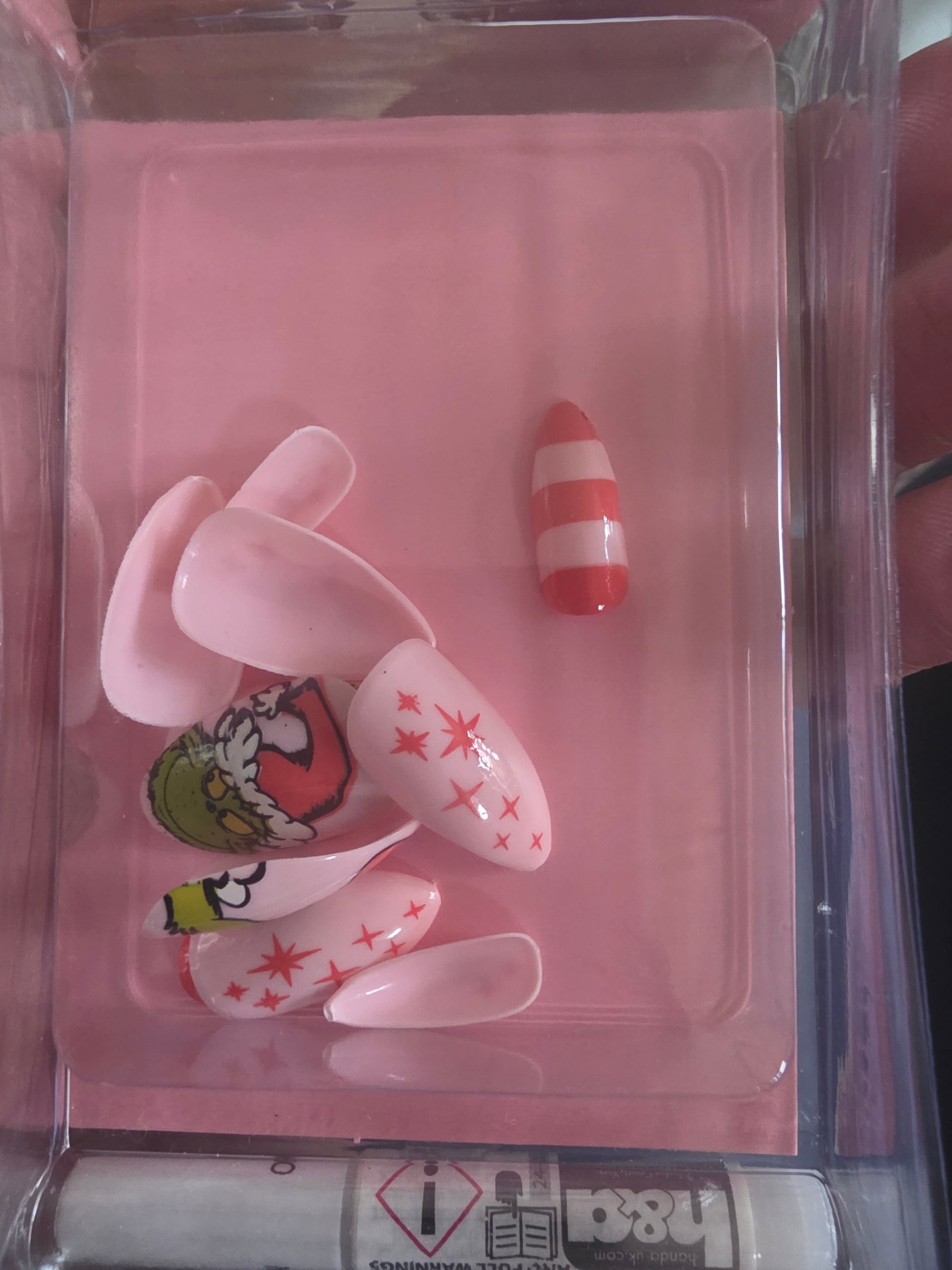 Getting Grinchy with It Faux Nails (24 Nails)