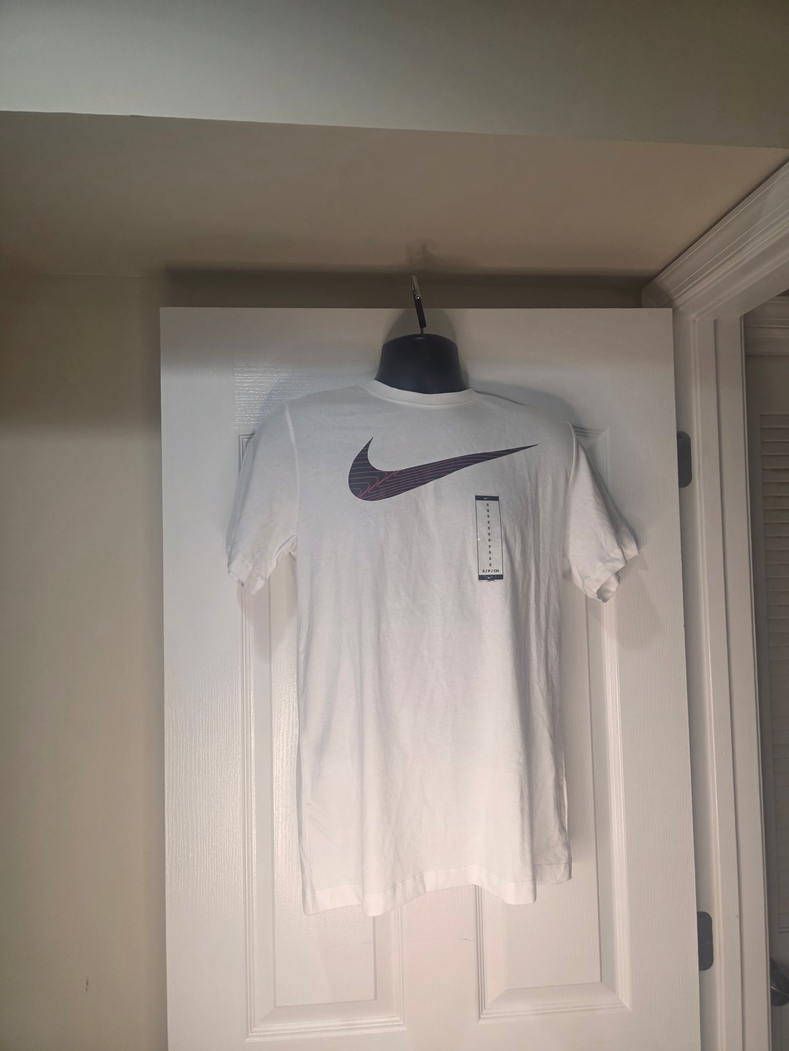 Nike White Patterned Swoosh Shirt (Size Small)