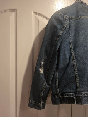 Levi's Original Trucker Ripped Denim Jean Dark Wash Frayed Jacket (Size Small)