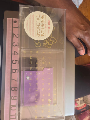 Hello Kitty Acrylic Perpetual Calendar