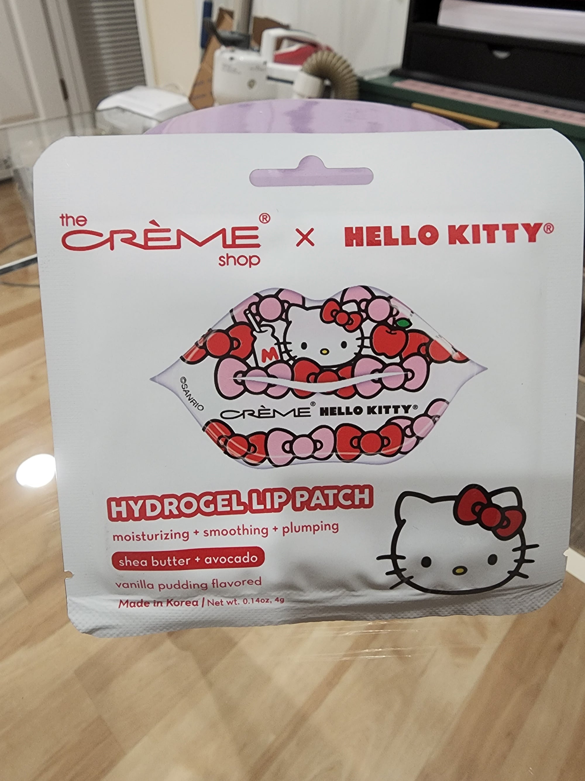 CREME Shop "Hello Kitty" Hydrogel Lip Patch