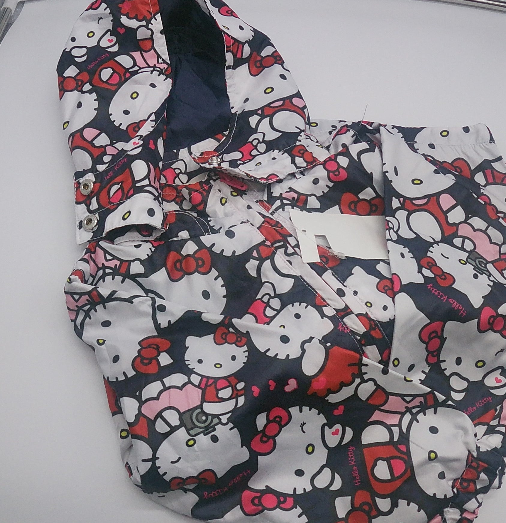 H&M CONSCIOUS Hello Kitty & Apples Snap Button Onesie 